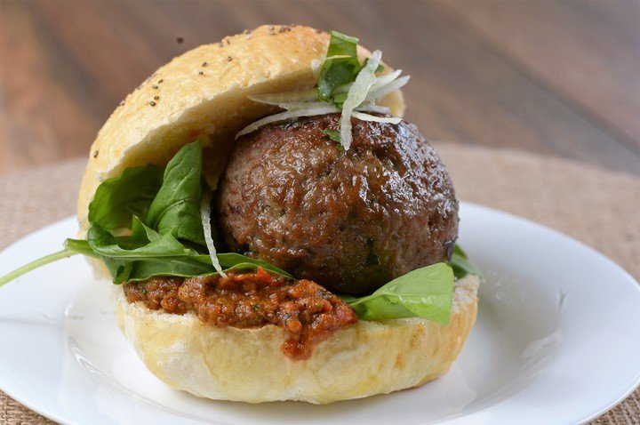 Sandwich de albondiga de Santiago Giorgini. Foto: Pablo Grinberg