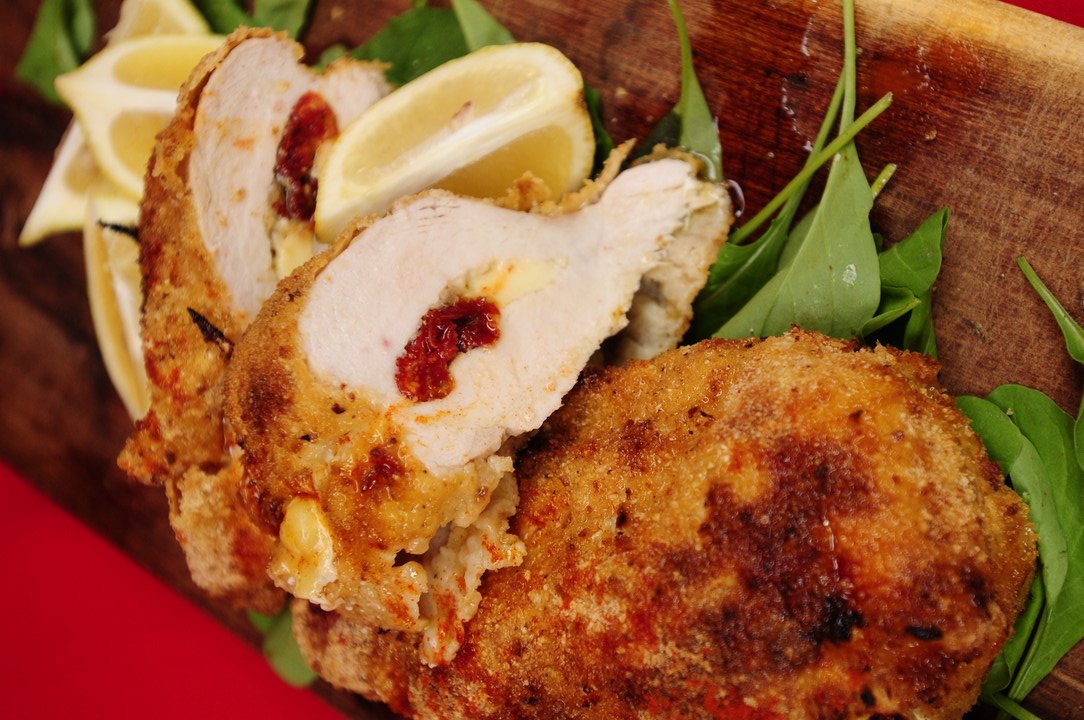 Pollo rebozado con galletitas de agua. Foto: Fernando de la Orden